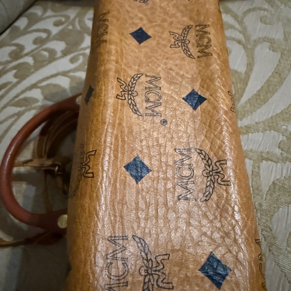 MCM mini Boston with detachable straps with COA preowned - Picture 10 of 16